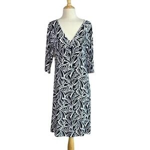 TOMMY BAHAMA Women Medium Black White Babydoll Vneck Midi Dress Flattering